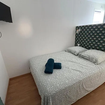 Charles De Gaulle Lll - Independent Garden